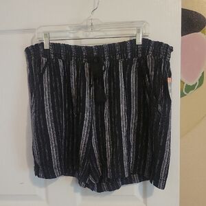 Briggs NY Blk & White Striped Tie elastic Waist front, back pockets SzXXL shorts
